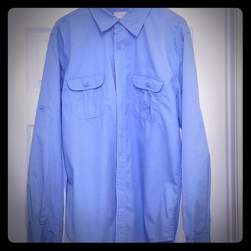 Large fitted buttons down